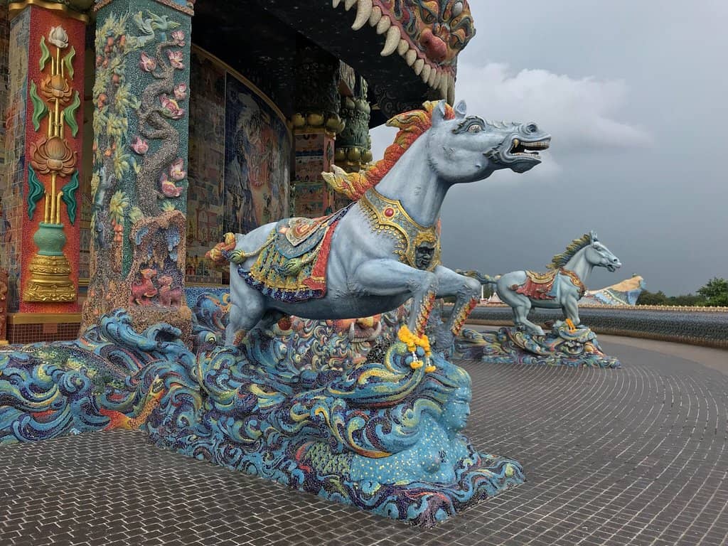 Naga Statues