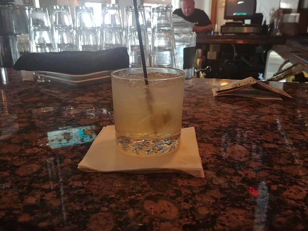 Cozy, Nostalgic Ambiance