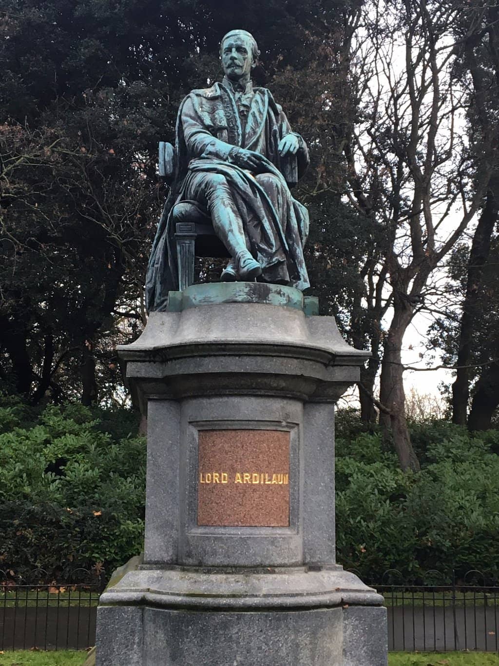 Plaque of Local Connections