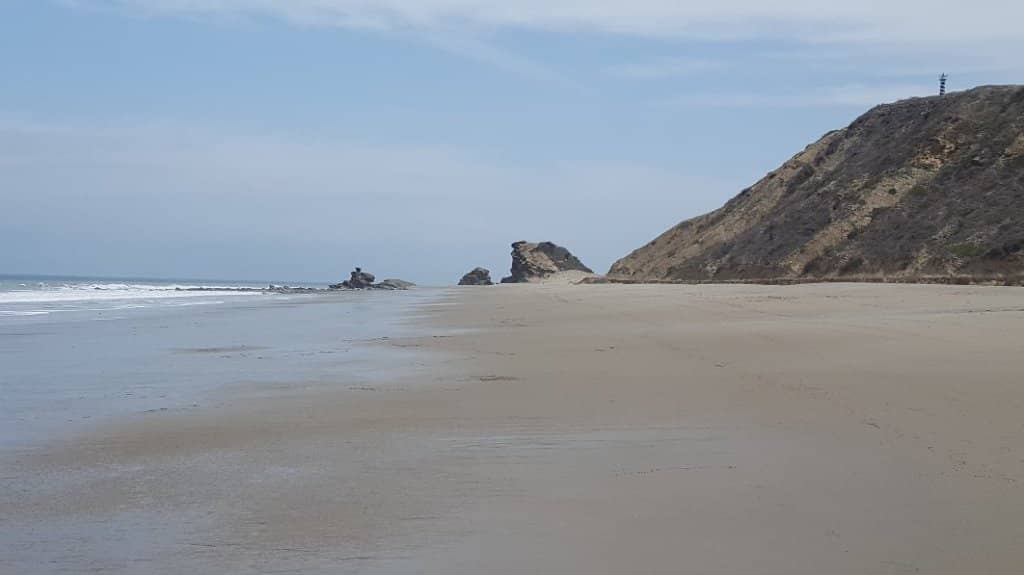 Relaxing Beachfront Cafes