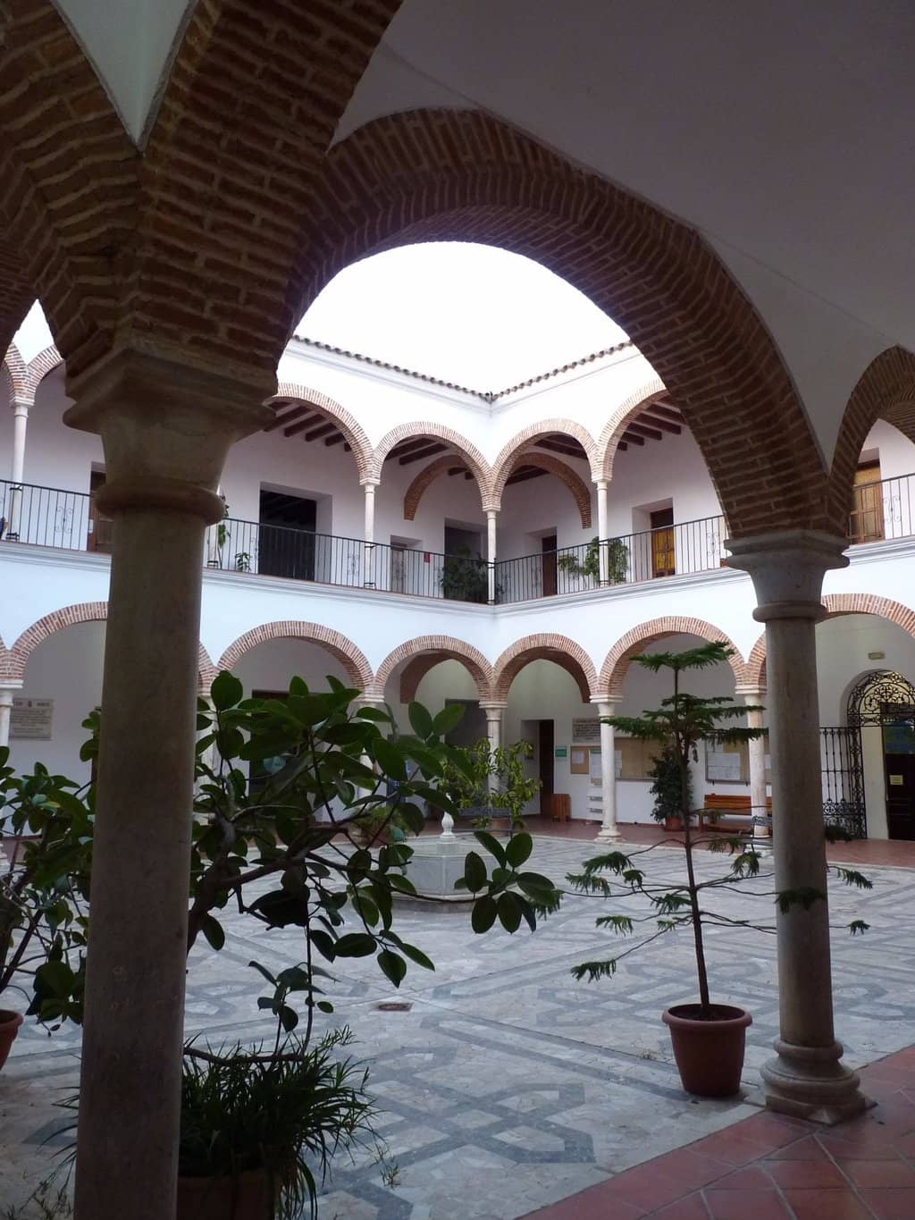 Proximity to La Candelaria