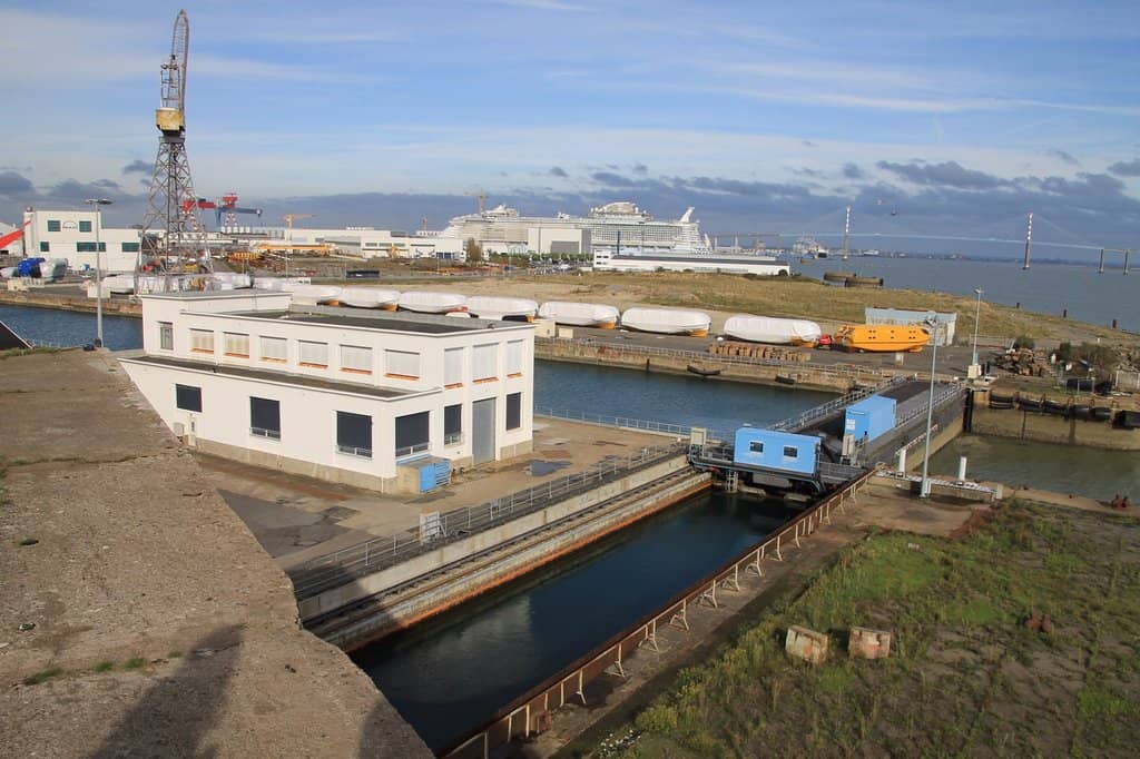 Panoramic Ocean Views