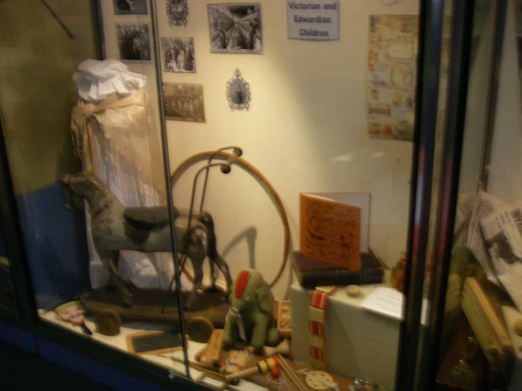 Victorian & Fine Art