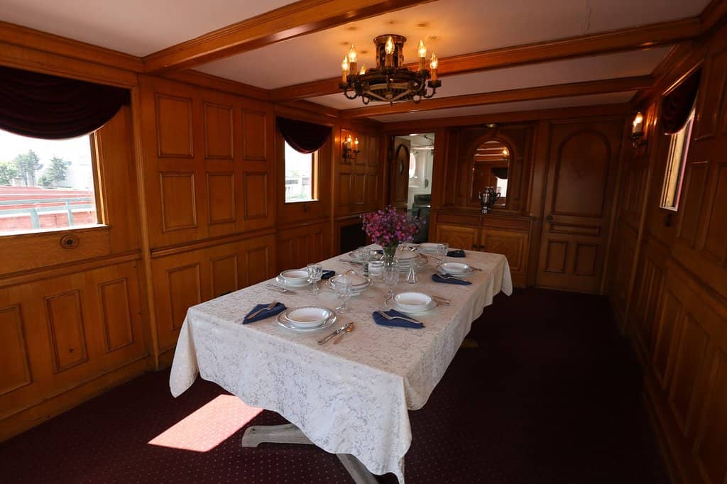 Crew & Guest Quarters