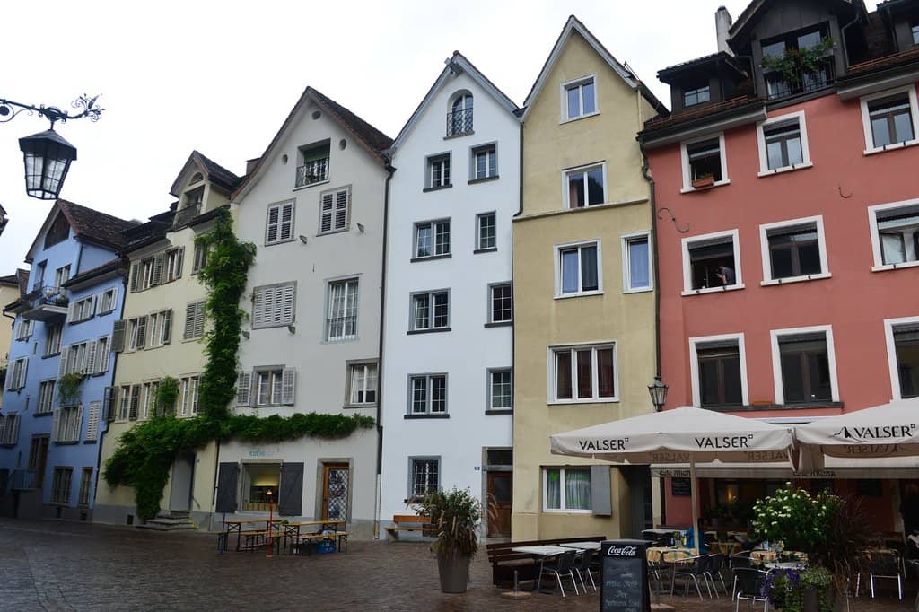 Architectural Surroundings