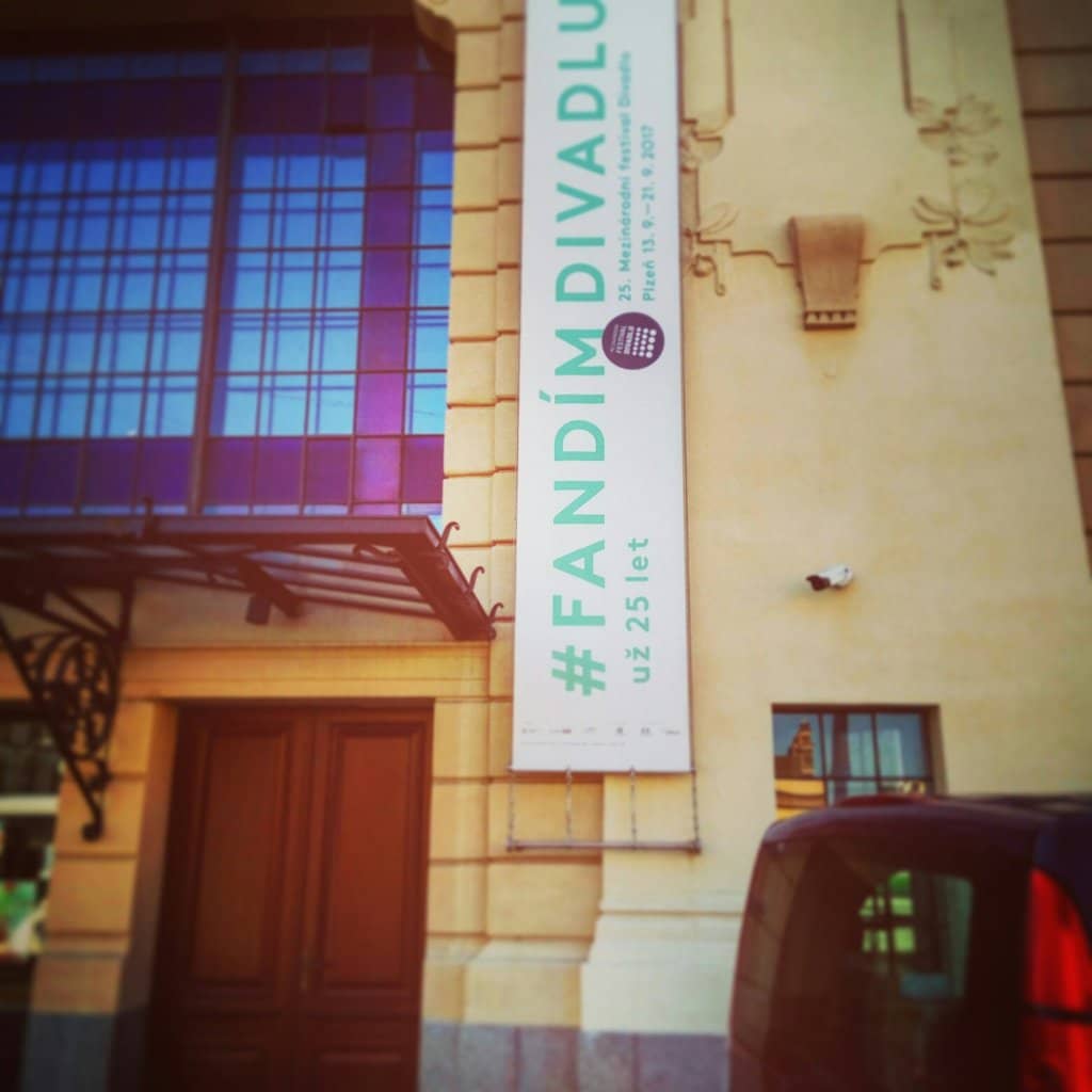 Excellent Coffee & Vibe