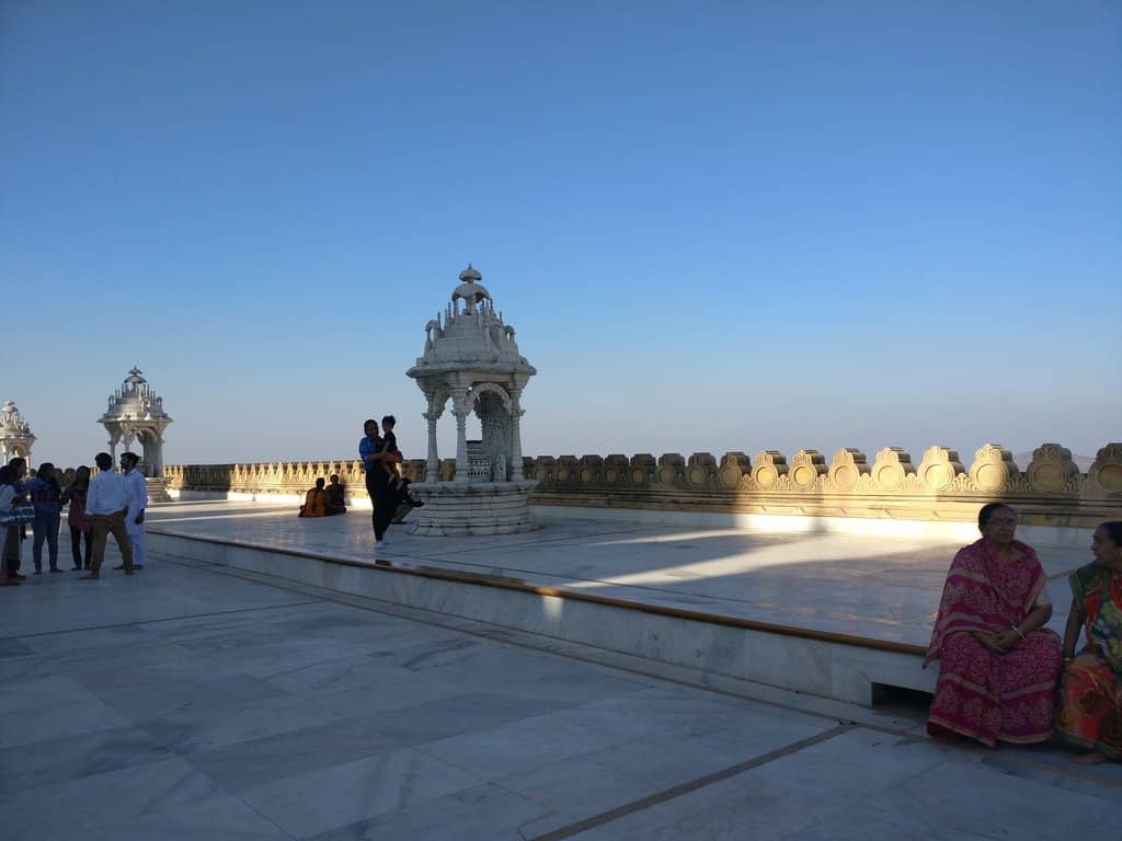 Panoramic Lake and River Views