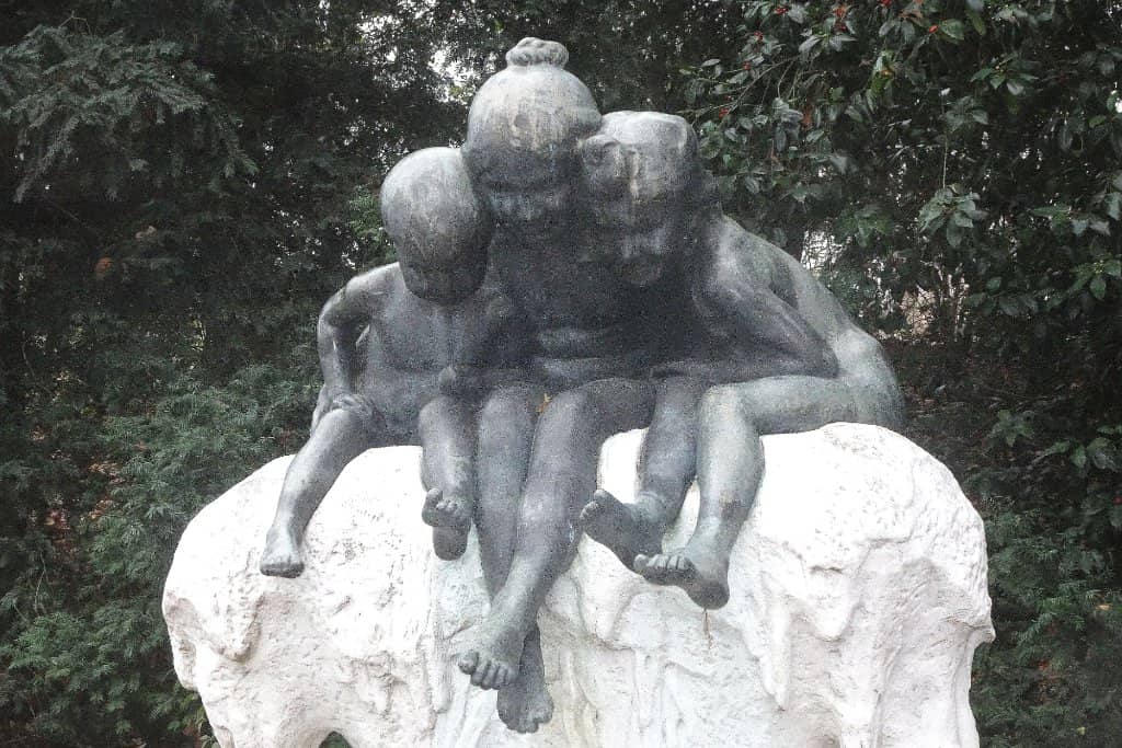 Sakura Blossoms (Seasonal)