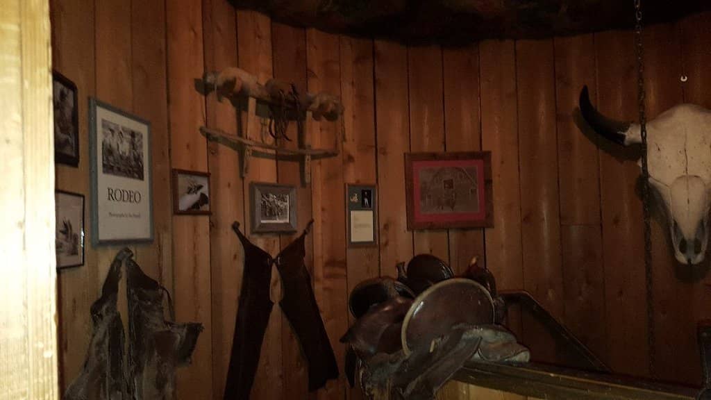 Rustic Western Ambiance