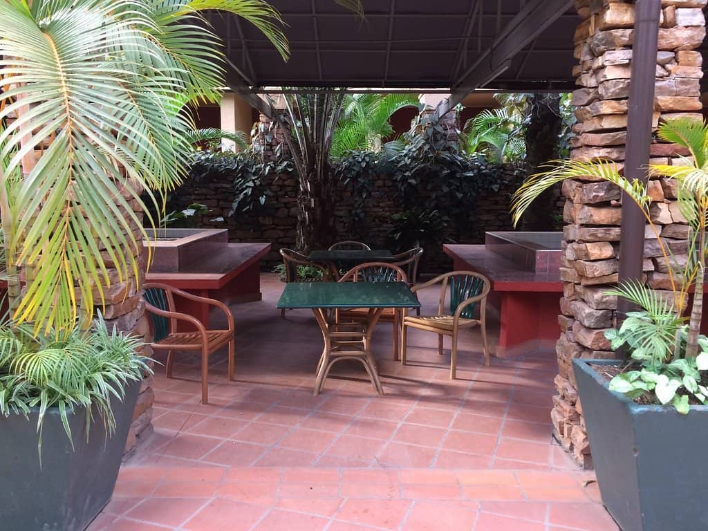 Wood-Fired Pizzas & Juicy Burgers