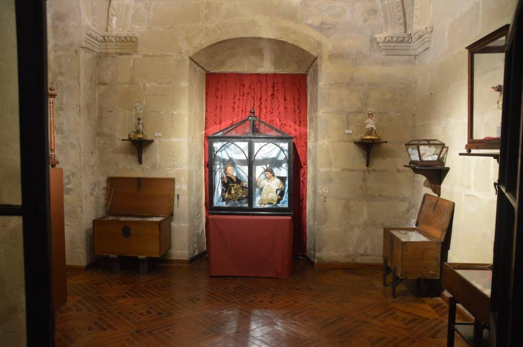 Romanesque Elegance