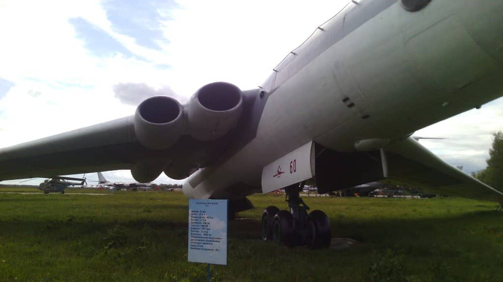 Historical Aircraft Displays