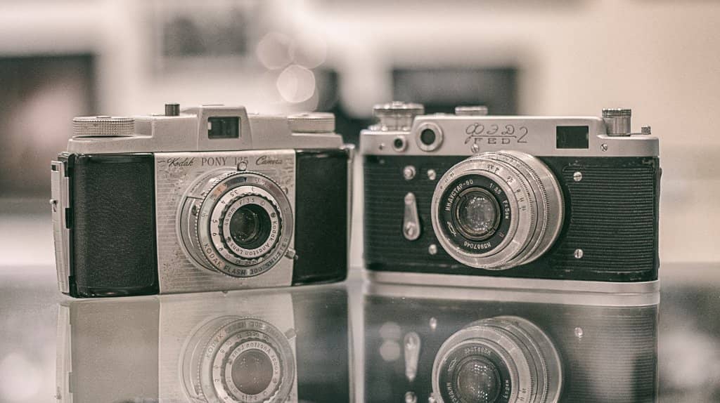 Interactive Camera Displays