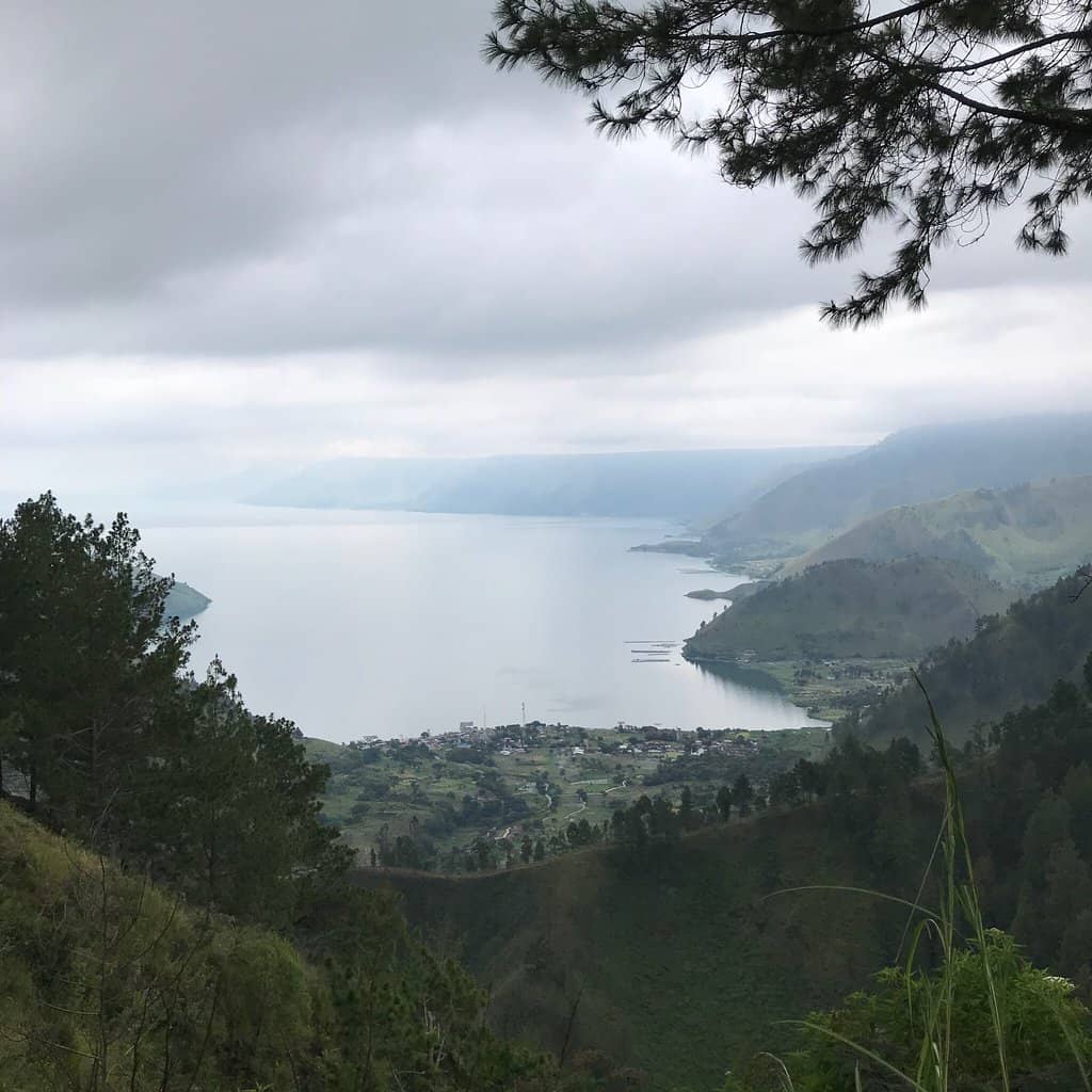 Sipisopiso Waterfall