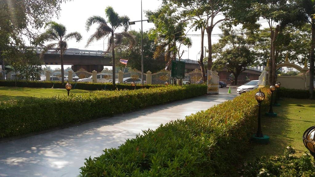 Intricate Architecture