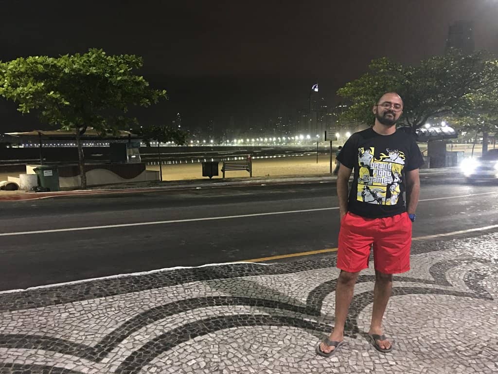 The Iconic Wave Promenade