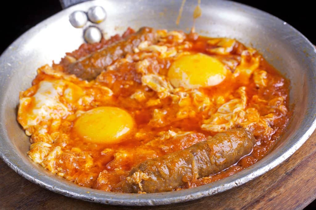 Unique Pan-Adorned Atmosphere