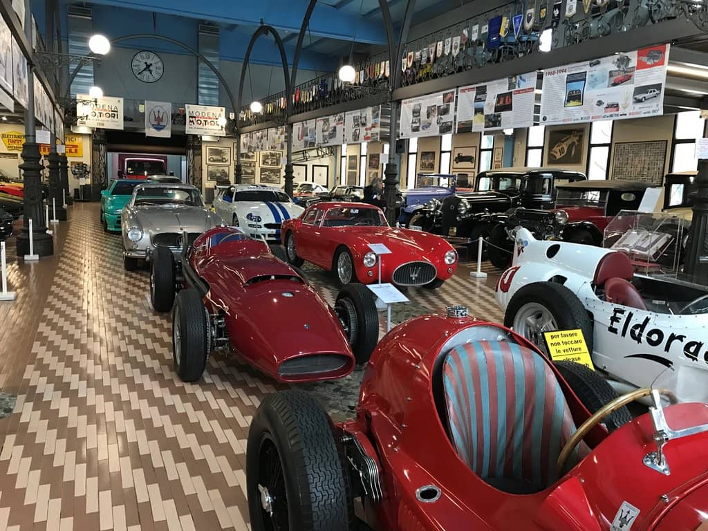 The 'Birdcage' Collection