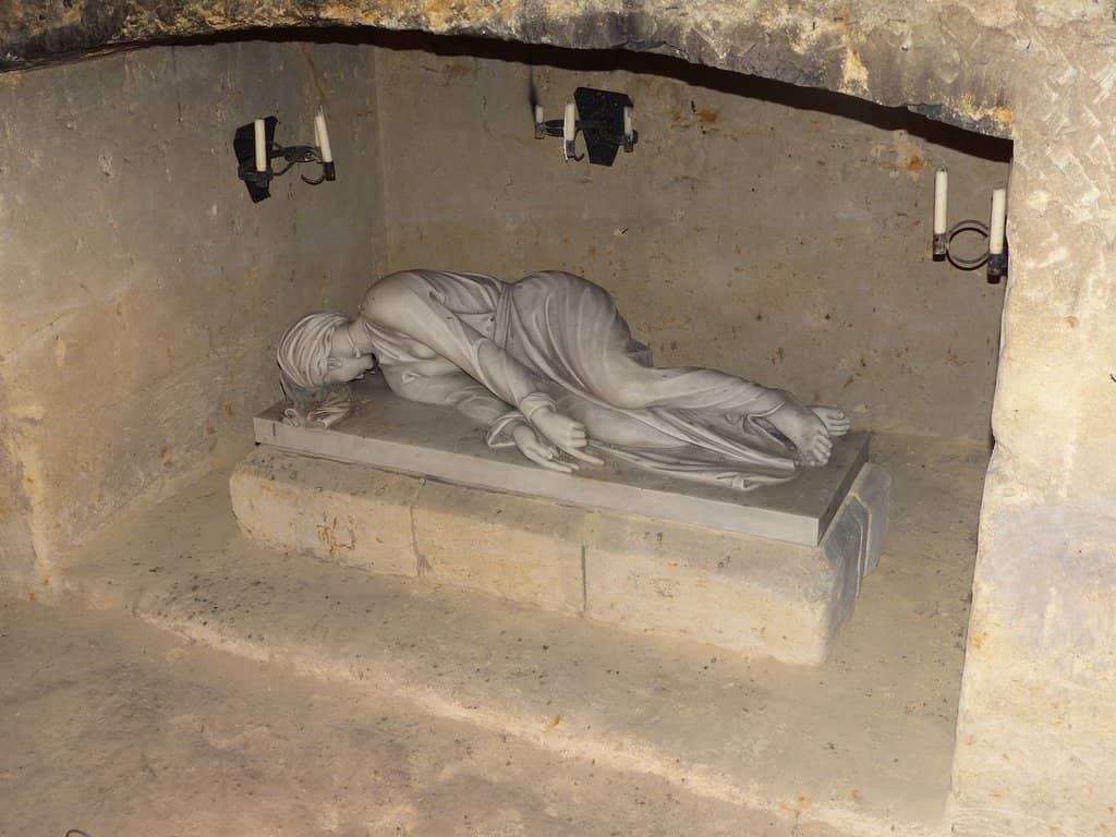 Atmospheric Underground Experience