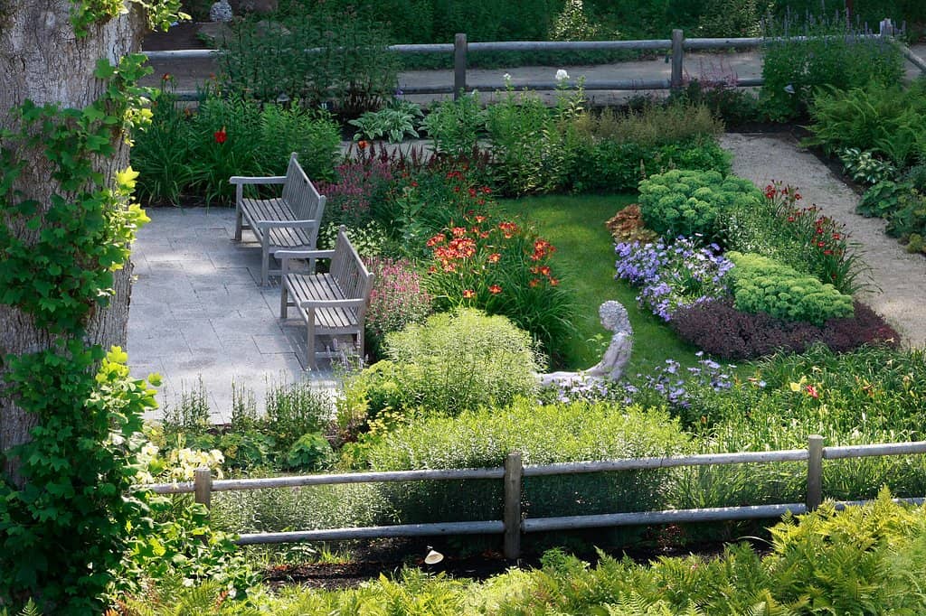 Serene Gardens
