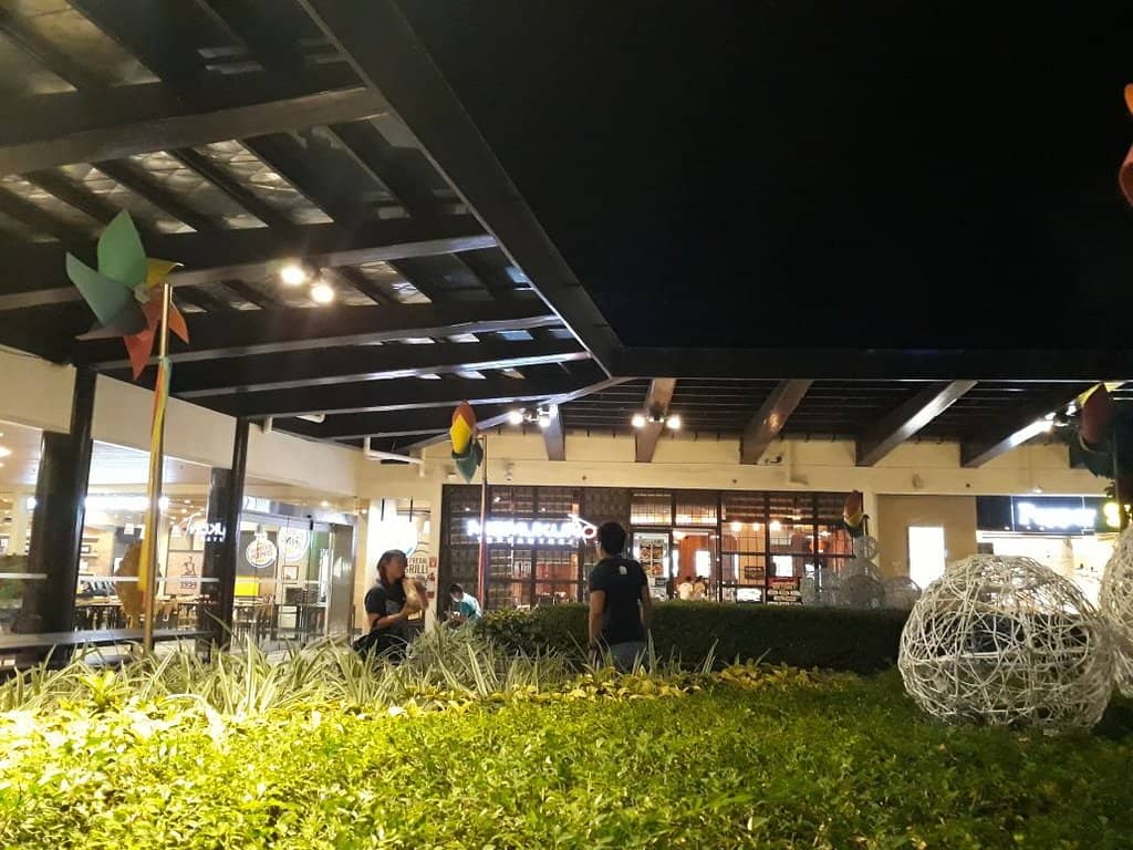 Retail Therapy Hub