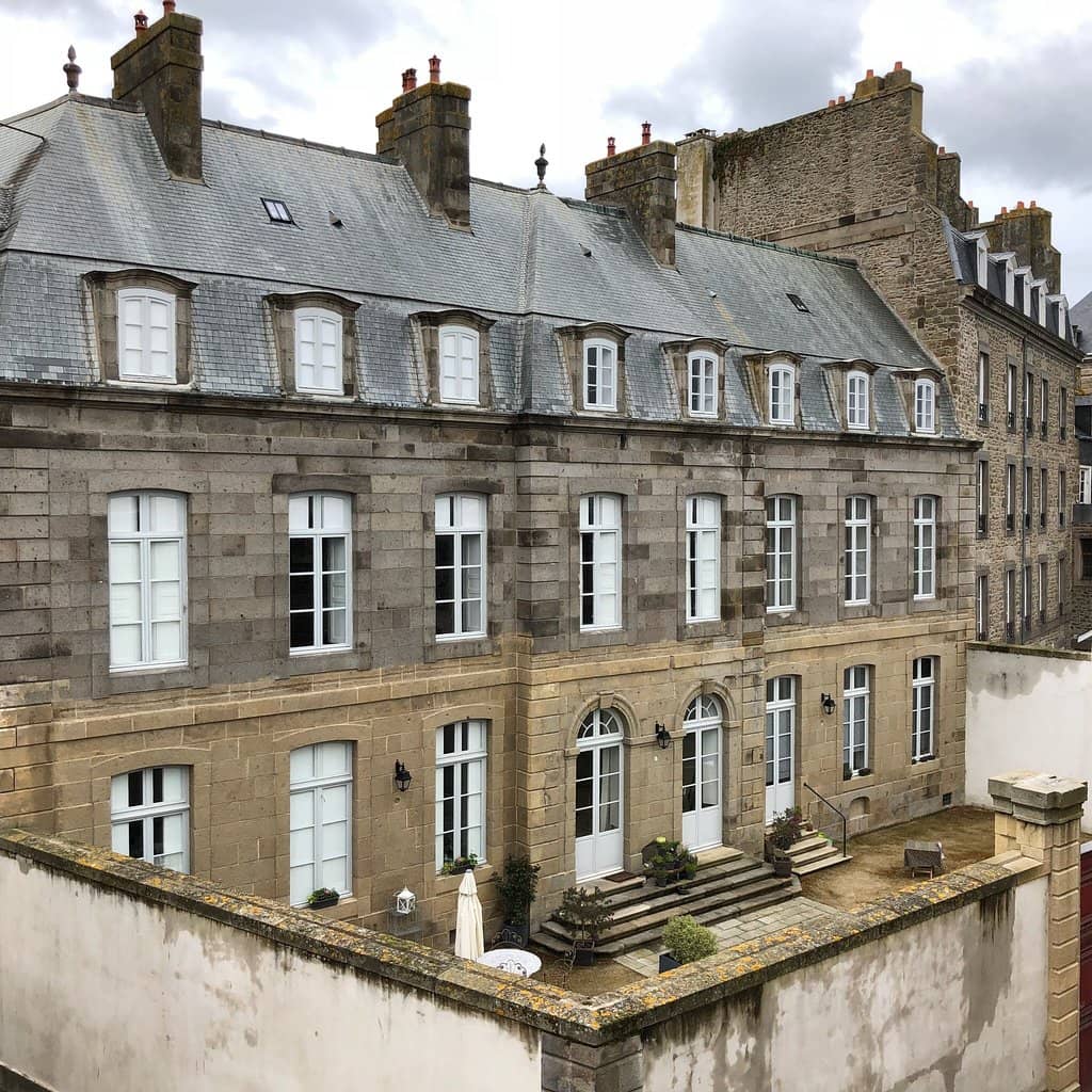 Elegant 18th-Century Interior