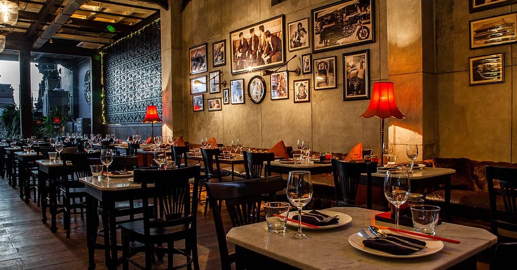 1920s Shanghai Ambiance