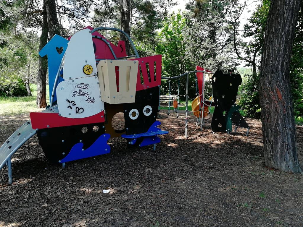 Children's Play Area