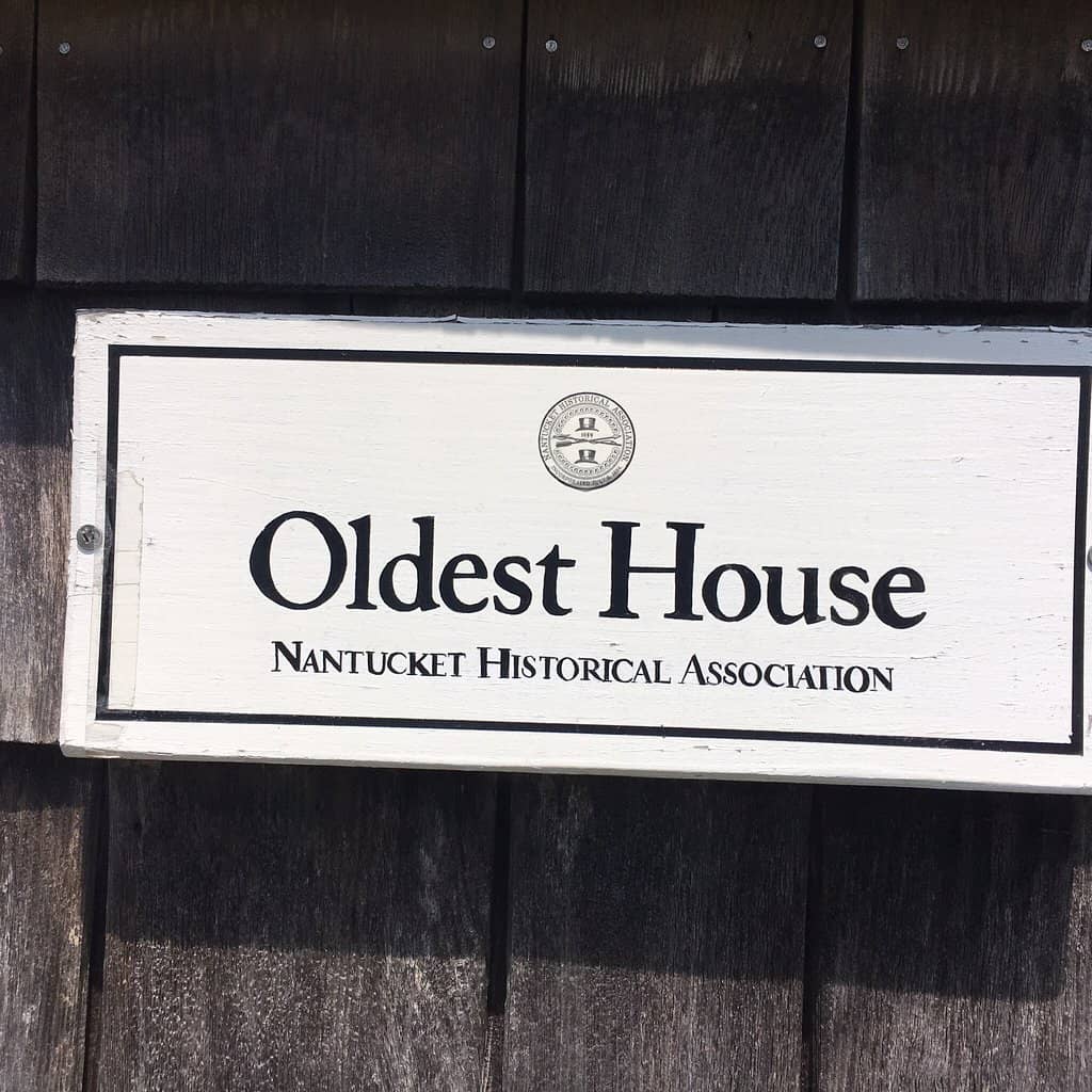 Proximity to Lily Pond Park