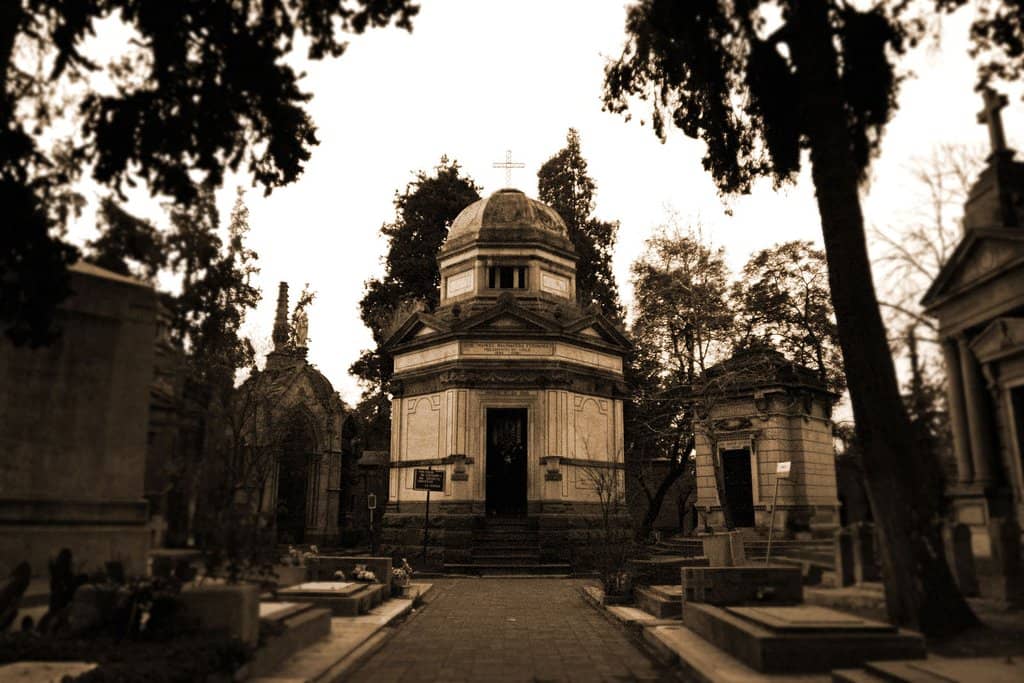 Mausoleums and Grand Tombs