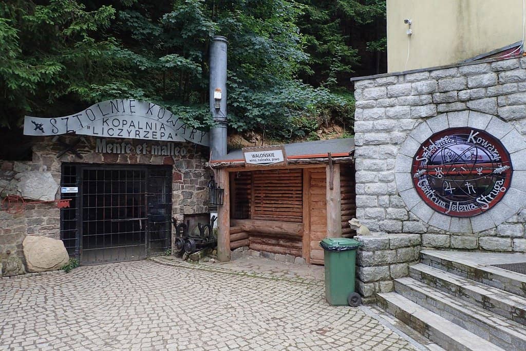 Radioactive Glassware Display