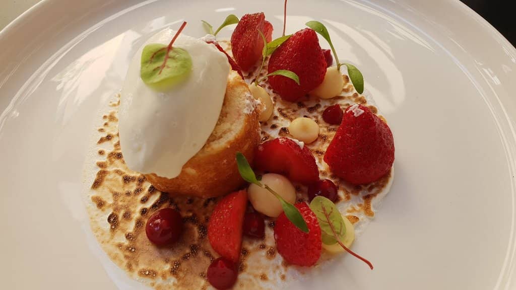 Charming Terrace Dining