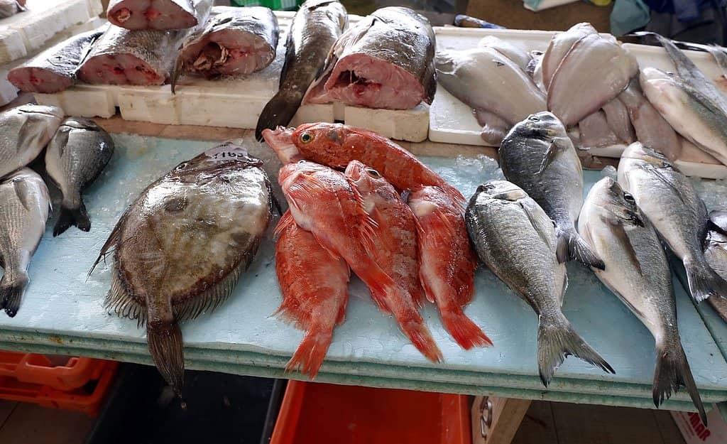 Local Produce & Artisanal Goods