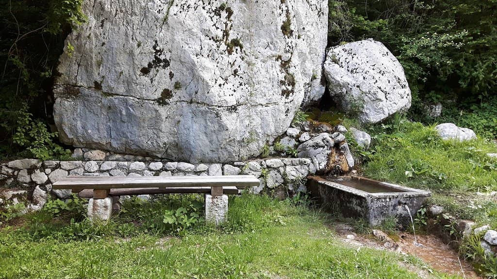 Top-of-the-Falls View