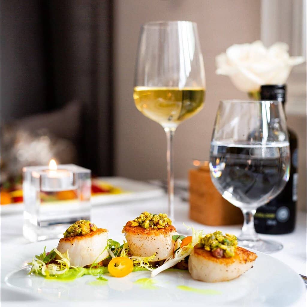 Seafood in Wine Broth