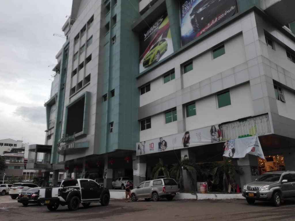 Bags & Accessories Galore