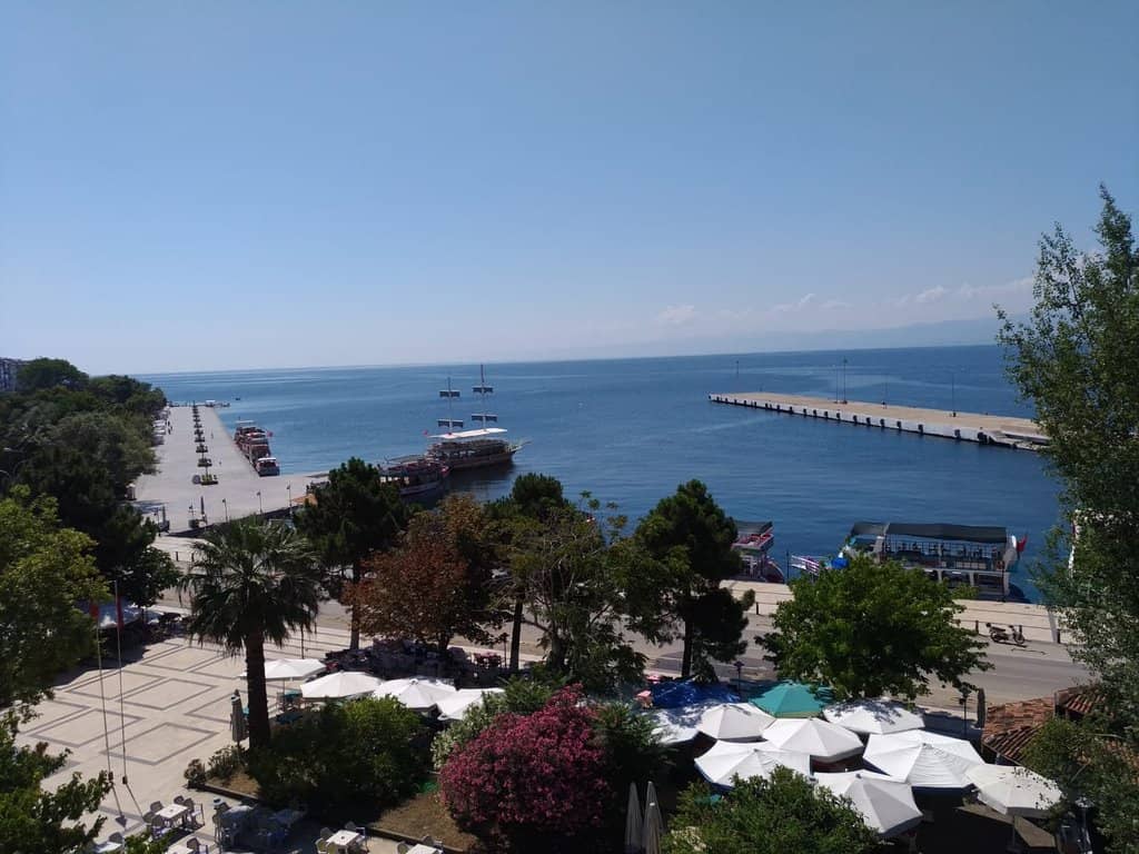 Rooftop Tea Shop & Bar