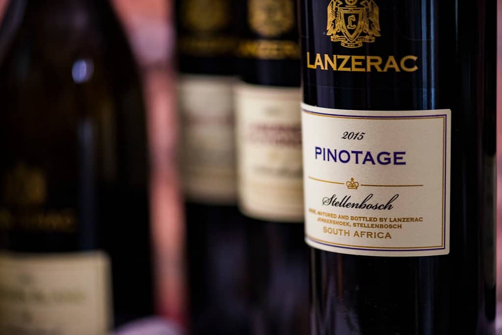 Manor Kitchen Dining