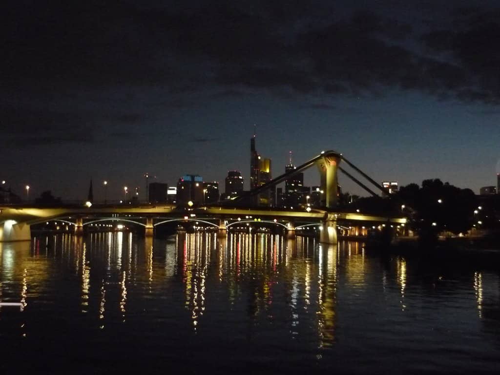Riverfront Ambiance