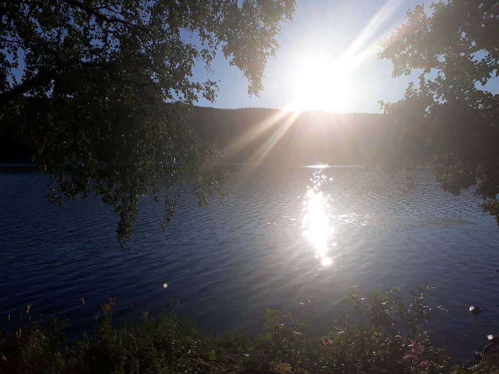 The Serene Lake Loop