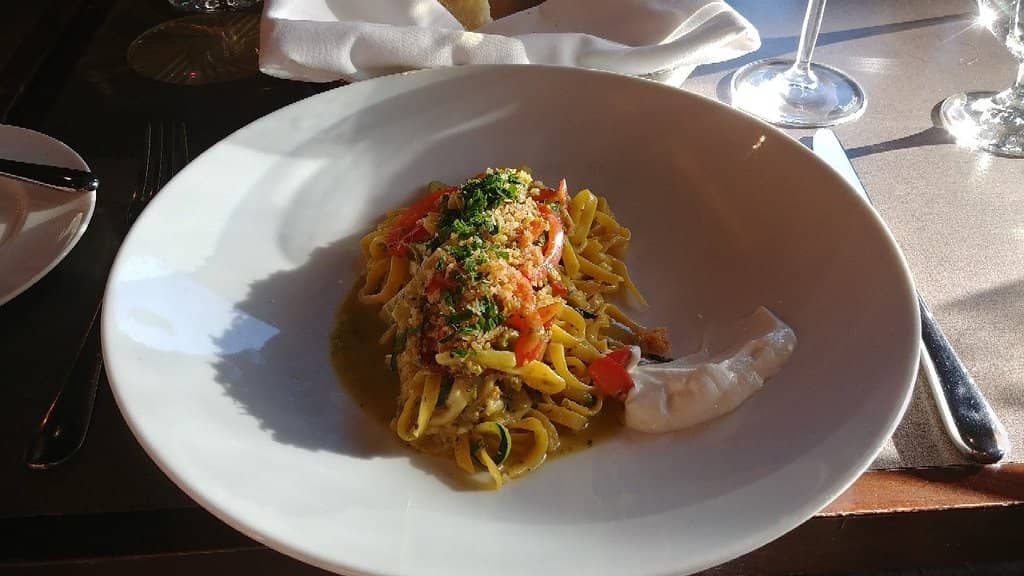 Farm-to-Table Dining