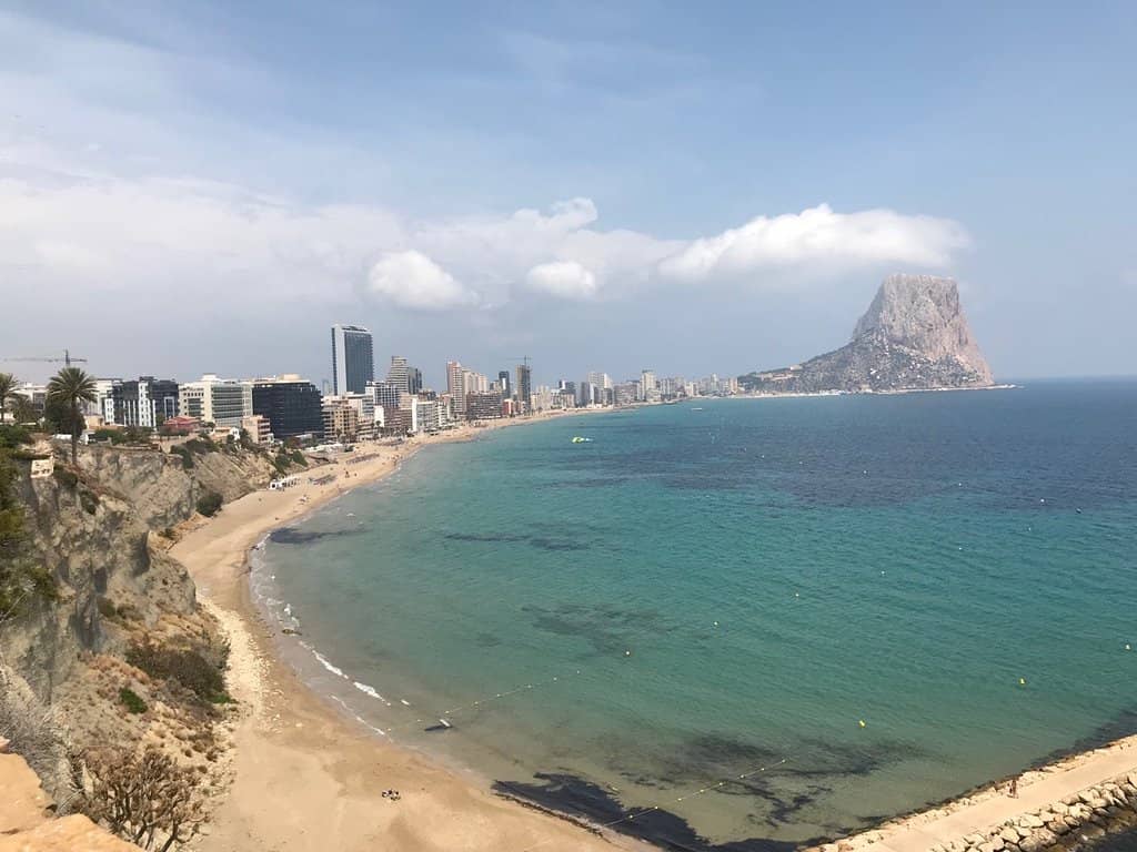 Vehicle-Free Promenade