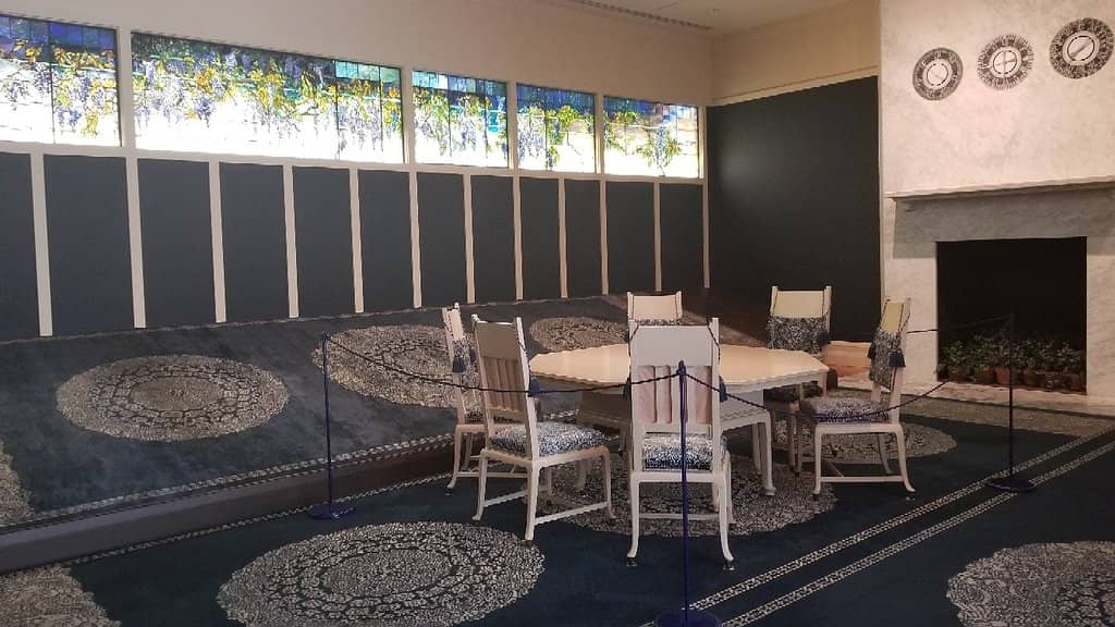 Art Glass and Jewelry