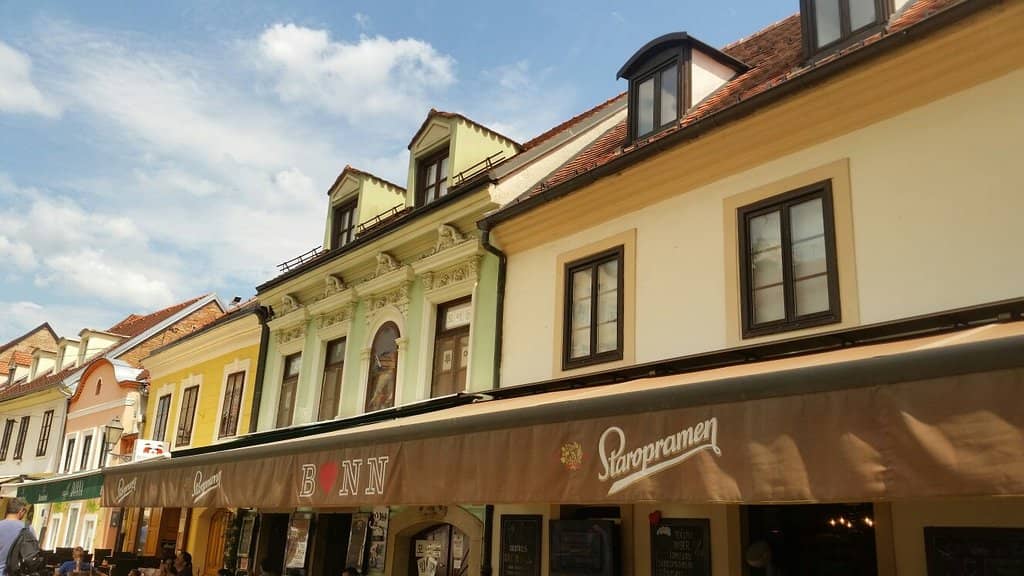 Street Art & Statues