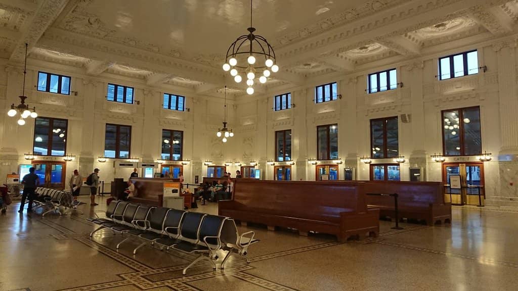 Oak Street Friday Market