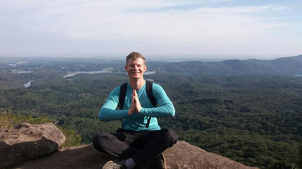 Gruta do Vigia (Vigia Grotto)