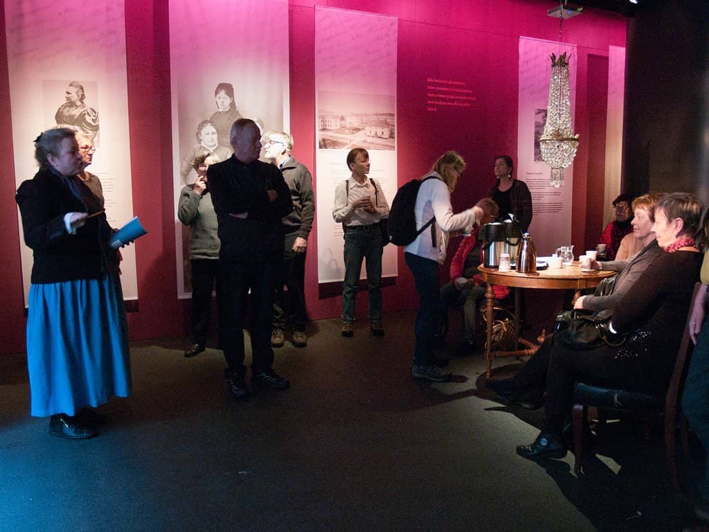 Interactive Media History