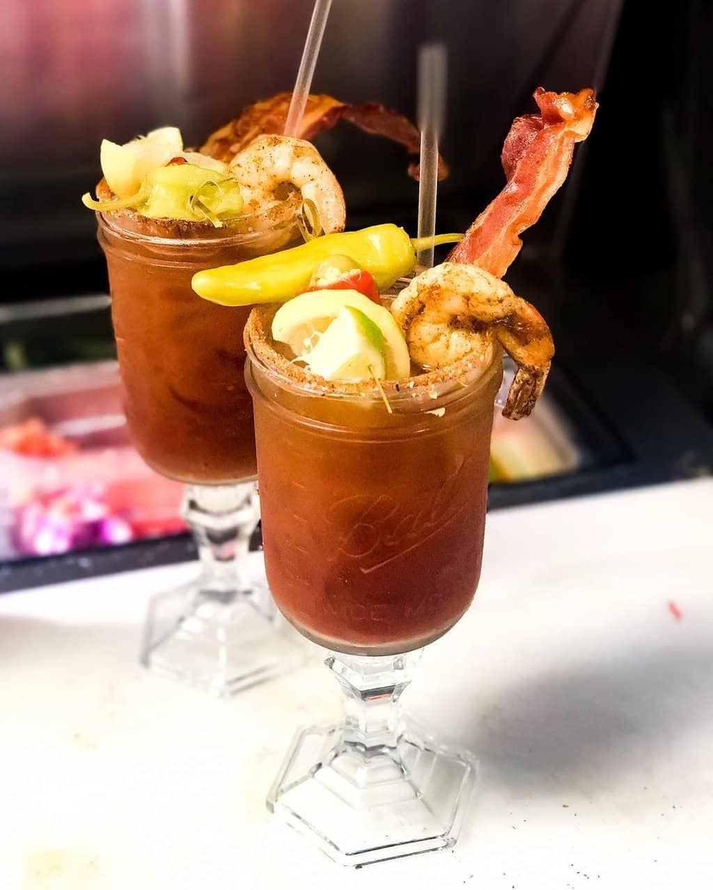 Whimsical 40s-Style Ambiance