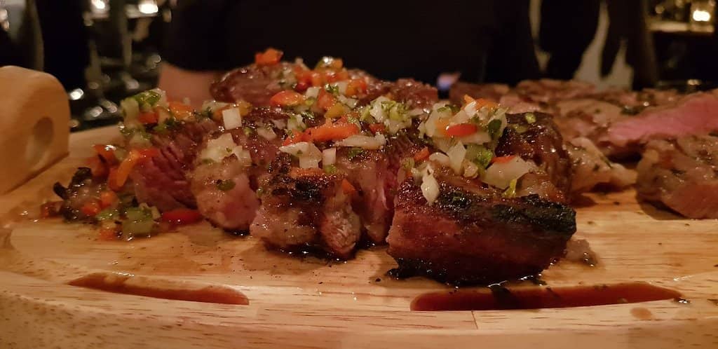 Chic & Cozy Ambiance