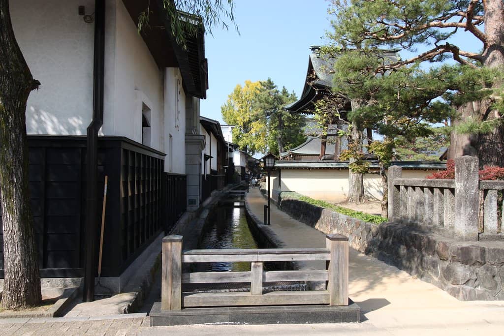 Interactive Traditional Crafts